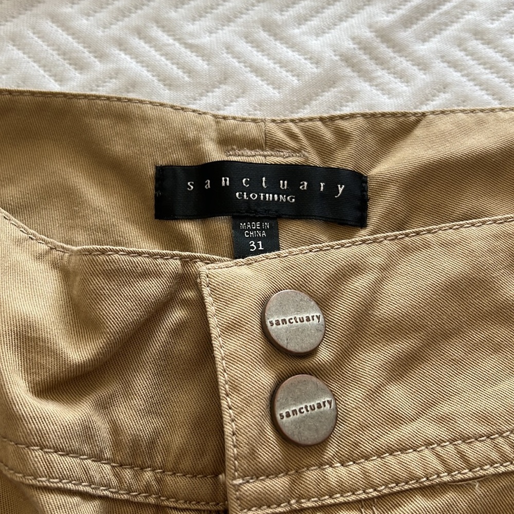 Sanctuary Shorts - Picture 3 of 6